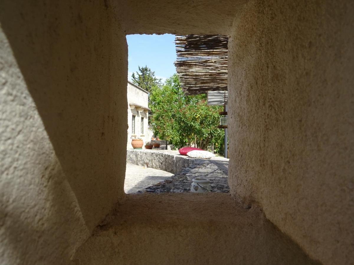 洛科罗通多 Trulli Di Zia Tata旅馆 外观 照片