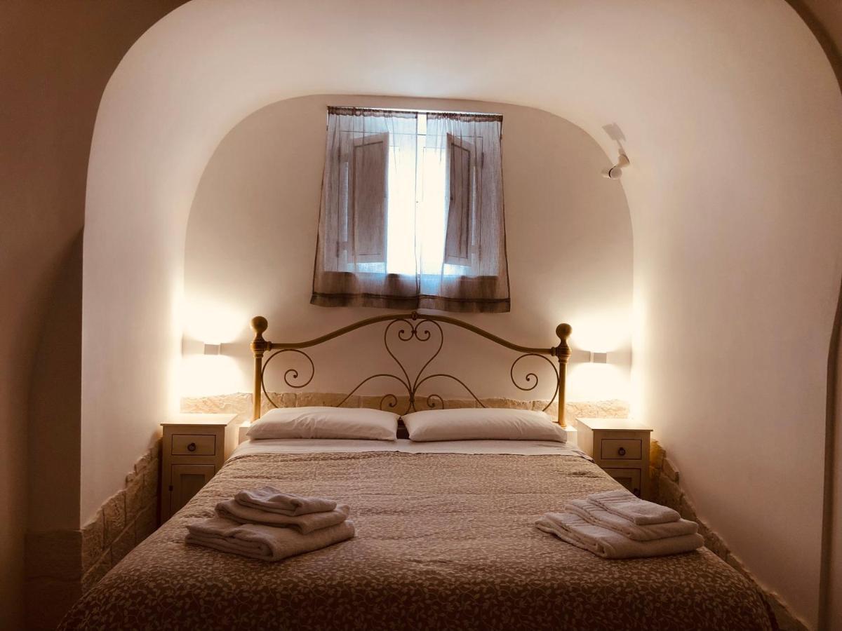 洛科罗通多 Trulli Di Zia Tata旅馆 外观 照片