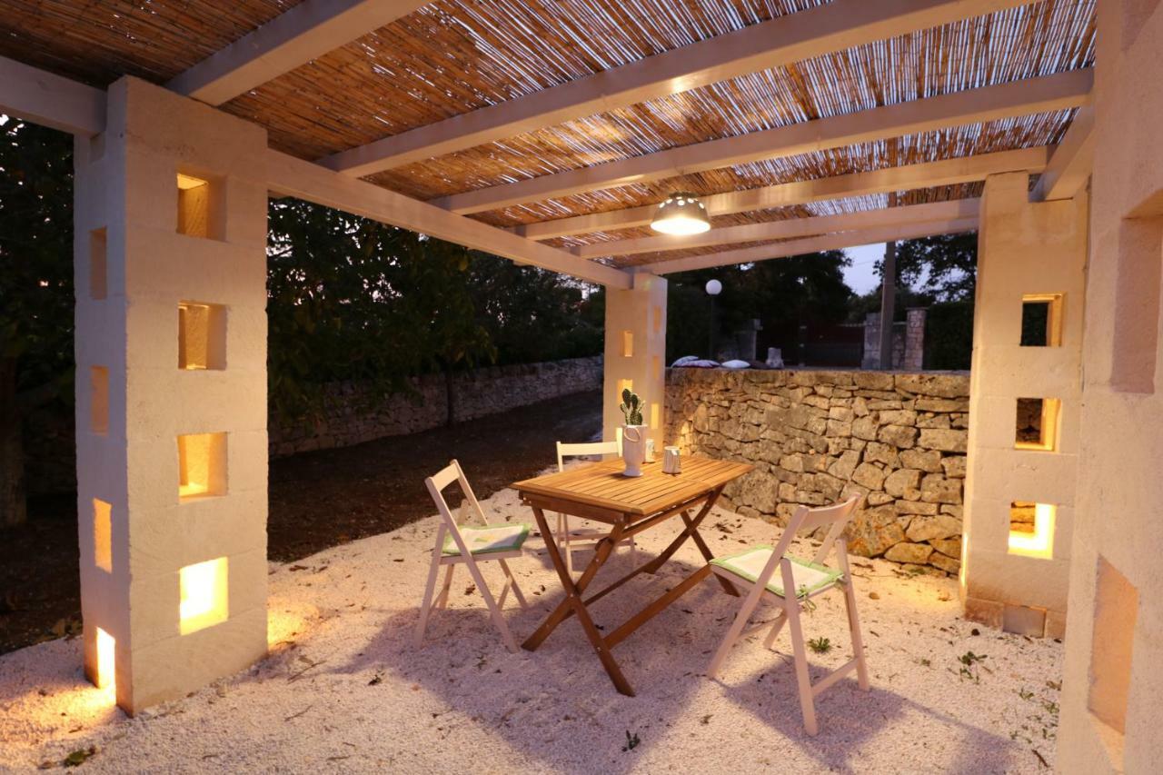 洛科罗通多 Trulli Di Zia Tata旅馆 外观 照片